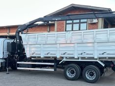 Mercedes-Benz Atego 2426 6×2 (E5) Caçamba 2020/2020 CAMINHÕES & CAMIONETAS PASSO FUNDO / Carros no Vale