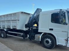 Mercedes-Benz Atego 2426 6×2 (E5) Caçamba 2020/2020 CAMINHÕES & CAMIONETAS PASSO FUNDO / Carros no Vale