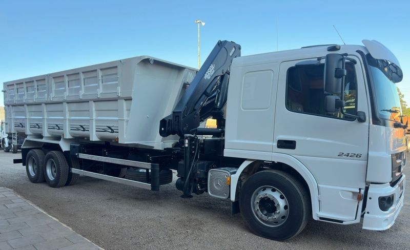 Mercedes-Benz Atego 2426 6×2 (E5) Caçamba 2020/2020 CAMINHÕES & CAMIONETAS PASSO FUNDO / Carros no Vale