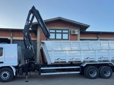 Mercedes-Benz Atego 2426 6×2 (E5) Caçamba 2020/2020 CAMINHÕES & CAMIONETAS PASSO FUNDO / Carros no Vale