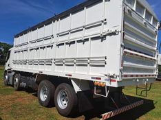 Volvo VM 270 8×2 Caçamba (E5) 2014/2014 CAMINHÕES & CAMIONETAS PASSO FUNDO / Carros no Vale