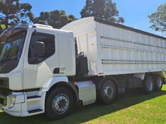Volvo VM 270 8×2 Caçamba (E5) 2014/2014 CAMINHÕES & CAMIONETAS PASSO FUNDO / Carros no Vale