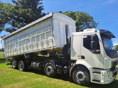 Volvo VM 270 8×2 Caçamba (E5) 2014/2014 CAMINHÕES & CAMIONETAS PASSO FUNDO / Carros no Vale