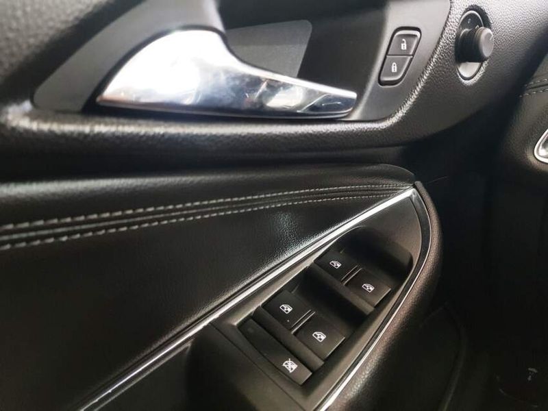 Chevrolet CRUZE 1.4 TURBO LT 16V FLEX 4P AUTOMÁTICO 2017/2018 ADVANT AUTOMÓVEIS CAXIAS DO SUL / Carros no Vale
