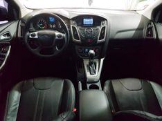 Ford FOCUS 2.0 SE PLUS SEDAN 16V FLEX 4P POWERSHIFT 2013/2014 ADVANT AUTOMÓVEIS CAXIAS DO SUL / Carros no Vale