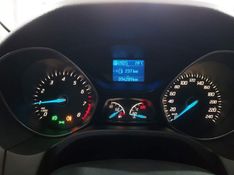 Ford FOCUS 2.0 SE PLUS SEDAN 16V FLEX 4P POWERSHIFT 2013/2014 ADVANT AUTOMÓVEIS CAXIAS DO SUL / Carros no Vale