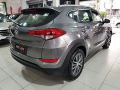 Hyundai TUCSON 1.6 16V T-GDI GASOLINA GL ECOSHIFT 2017/2018 ADVANT AUTOMÓVEIS CAXIAS DO SUL / Carros no Vale