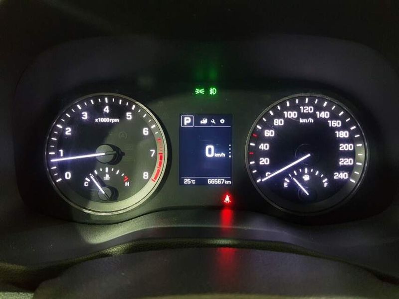 Hyundai TUCSON 1.6 16V T-GDI GASOLINA GL ECOSHIFT 2017/2018 ADVANT AUTOMÓVEIS CAXIAS DO SUL / Carros no Vale