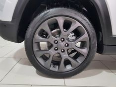 JEEP COMPASS 2.0 16V FLEX LIMITED AUTOMÁTICO 2018/2018 ADVANT AUTOMÓVEIS CAXIAS DO SUL / Carros no Vale