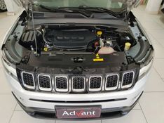 JEEP COMPASS 2.0 16V FLEX LIMITED AUTOMÁTICO 2018/2018 ADVANT AUTOMÓVEIS CAXIAS DO SUL / Carros no Vale