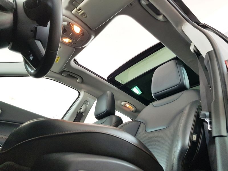 JEEP COMPASS 2.0 16V FLEX LIMITED AUTOMÁTICO 2018/2018 ADVANT AUTOMÓVEIS CAXIAS DO SUL / Carros no Vale