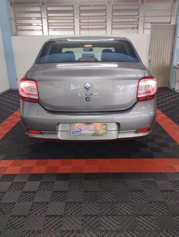 Renault LOGAN ZEN 1.6 2022/2022 SÉRGIO VEÍCULOS TEUTÔNIA / Carros no Vale
