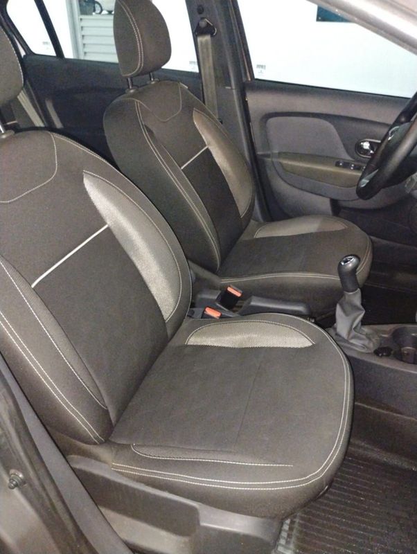 Renault LOGAN ZEN 1.6 2022/2022 SÉRGIO VEÍCULOS TEUTÔNIA / Carros no Vale