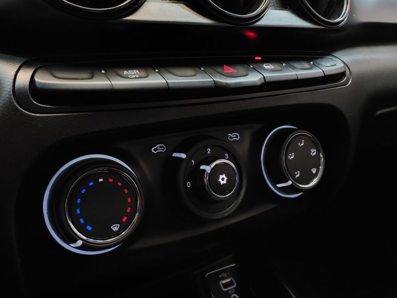 Fiat CRONOS 1.3 FIREFLY FLEX DRIVE MANUAL 2021/2022 BETIOLO NOVOS E SEMINOVOS LAJEADO / Carros no Vale