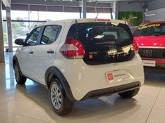 Fiat MOBI 1.0 EVO FLEX LIKE MANUAL 2020/2021 BETIOLO NOVOS E SEMINOVOS LAJEADO / Carros no Vale