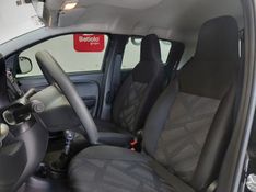 Fiat MOBI 1.0 EVO FLEX LIKE MANUAL 2022/2023 BETIOLO NOVOS E SEMINOVOS LAJEADO / Carros no Vale