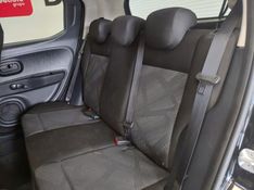 Fiat MOBI 1.0 EVO FLEX LIKE MANUAL 2022/2023 BETIOLO NOVOS E SEMINOVOS LAJEADO / Carros no Vale