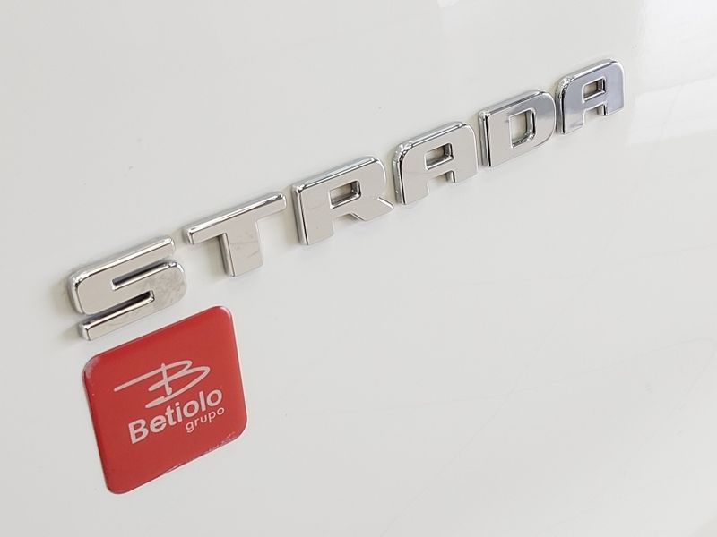 Fiat STRADA 1.4 FIRE FLEX ENDURANCE CS MANUAL 2023/2023 BETIOLO NOVOS E SEMINOVOS LAJEADO / Carros no Vale