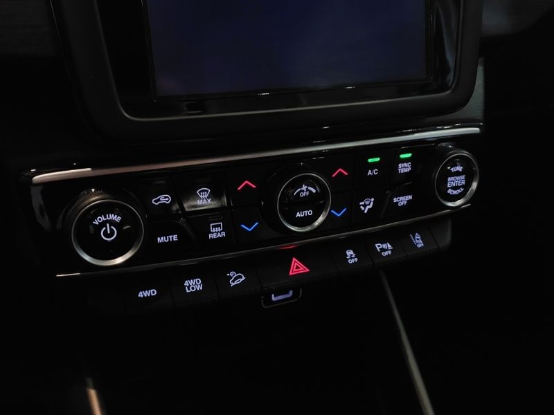 Fiat TORO 2.0 16V TURBO DIESEL RANCH 4WD AT9 2022/2022 BETIOLO NOVOS E SEMINOVOS LAJEADO / Carros no Vale