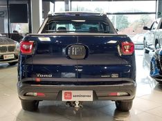 Fiat TORO 2.0 16V TURBO DIESEL RANCH 4WD AT9 2022/2022 BETIOLO NOVOS E SEMINOVOS LAJEADO / Carros no Vale