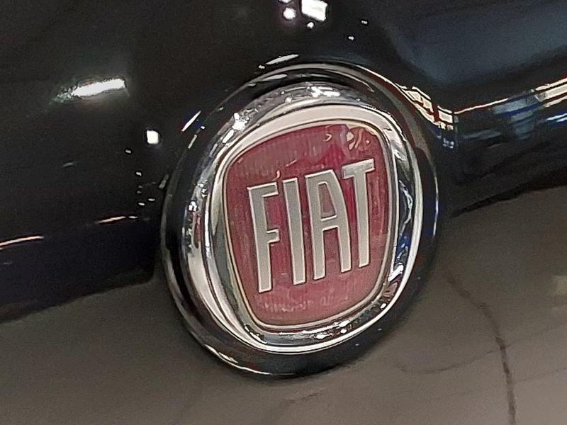 Fiat UNO 1.0 EVO VIVACE 8V FLEX 4P MANUAL 2013/2014 BETIOLO NOVOS E SEMINOVOS LAJEADO / Carros no Vale