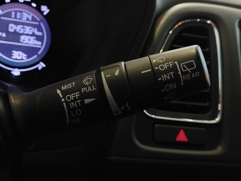 Honda HR-V 1.8 16V FLEX EX 4P AUTOMÁTICO 2019/2020 BETIOLO NOVOS E SEMINOVOS LAJEADO / Carros no Vale
