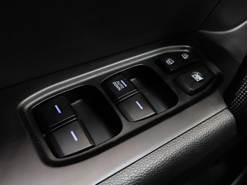 Hyundai CRETA 1.6 16V FLEX ACTION AUTOMÁTICO 2021/2022 BETIOLO NOVOS E SEMINOVOS LAJEADO / Carros no Vale