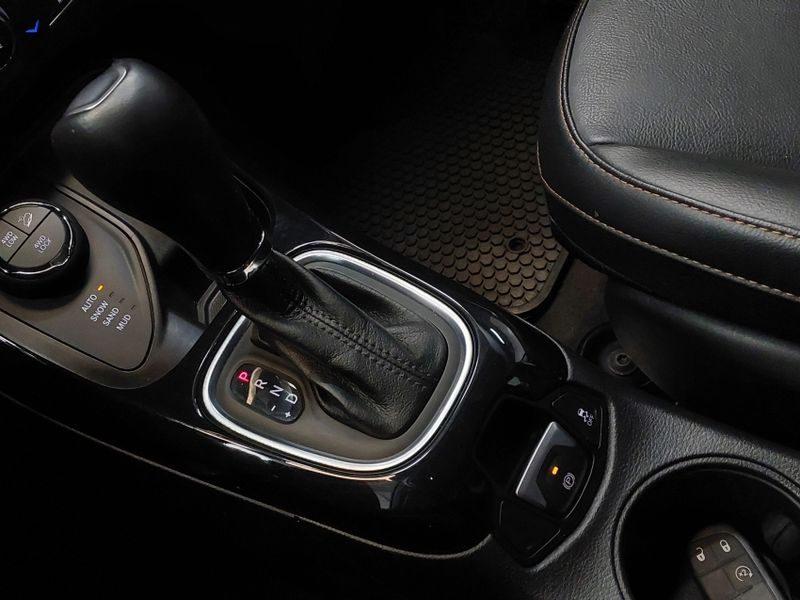JEEP COMPASS 2.0 16V DIESEL LIMITED 4X4 AUTOMÁTICO 2021/2021 BETIOLO NOVOS E SEMINOVOS LAJEADO / Carros no Vale