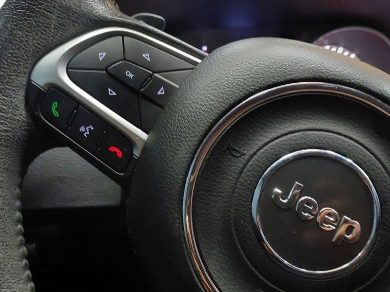 JEEP COMPASS 2.0 16V FLEX LONGITUDE AUTOMÁTICO 2018/2018 BETIOLO NOVOS E SEMINOVOS LAJEADO / Carros no Vale