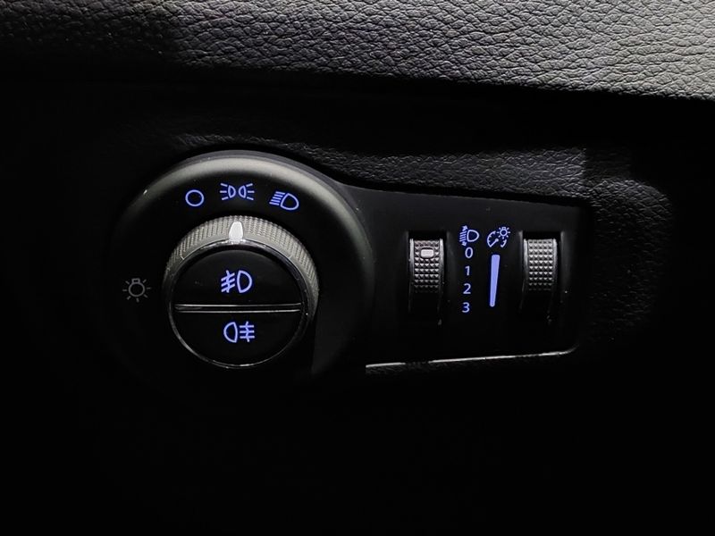 JEEP COMPASS 2.0 16V FLEX LONGITUDE AUTOMÁTICO 2019/2019 BETIOLO NOVOS E SEMINOVOS LAJEADO / Carros no Vale