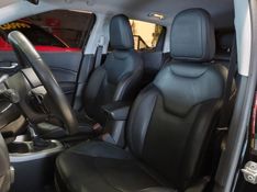 JEEP COMPASS 2.0 16V FLEX LONGITUDE AUTOMÁTICO 2019/2019 BETIOLO NOVOS E SEMINOVOS LAJEADO / Carros no Vale