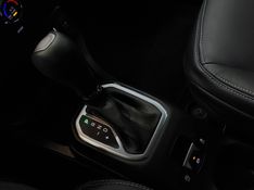 JEEP RENEGADE 1.3 T270 TURBO FLEX AT6 2023/2024 BETIOLO NOVOS E SEMINOVOS LAJEADO / Carros no Vale