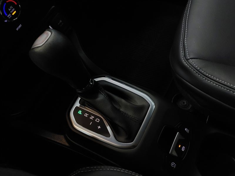 JEEP RENEGADE 1.3 T270 TURBO FLEX AT6 2023/2024 BETIOLO NOVOS E SEMINOVOS LAJEADO / Carros no Vale