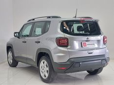 JEEP RENEGADE 1.3 T270 TURBO FLEX AT6 2023/2024 BETIOLO NOVOS E SEMINOVOS LAJEADO / Carros no Vale