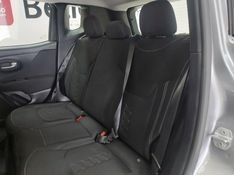 JEEP RENEGADE 1.3 T270 TURBO FLEX AT6 2023/2024 BETIOLO NOVOS E SEMINOVOS LAJEADO / Carros no Vale