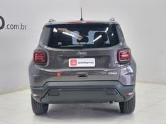 JEEP RENEGADE 1.3 T270 TURBO FLEX LONGITUDE AT6 2022/2022 BETIOLO NOVOS E SEMINOVOS LAJEADO / Carros no Vale