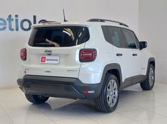JEEP RENEGADE 1.3 T270 TURBO FLEX SPORT AT6 2022/2023 BETIOLO NOVOS E SEMINOVOS LAJEADO / Carros no Vale