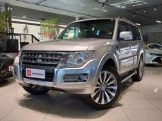 Mitsubishi PAJERO 3.2 HPE 4X4 7 LUGARES 16V TURBO INTERCOOLER DIESEL 4P AUTOMÁTICO 2018/2019 BETIOLO NOVOS E SEMINOVOS LAJEADO / Carros no Vale