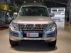 Mitsubishi PAJERO 3.2 HPE 4X4 7 LUGARES 16V TURBO INTERCOOLER DIESEL 4P AUTOMÁTICO 2018/2019 BETIOLO NOVOS E SEMINOVOS LAJEADO / Carros no Vale