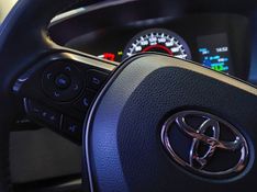 Toyota COROLLA 2.0 VVT-IE FLEX XEI DIRECT SHIFT 2022/2023 BETIOLO NOVOS E SEMINOVOS LAJEADO / Carros no Vale