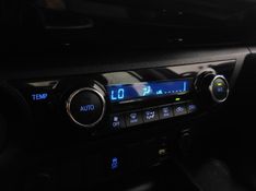 Toyota HILUX 2.7 SRV 4X2 CD 16V FLEX 4P AUTOMÁTICO 2016/2017 BETIOLO NOVOS E SEMINOVOS LAJEADO / Carros no Vale
