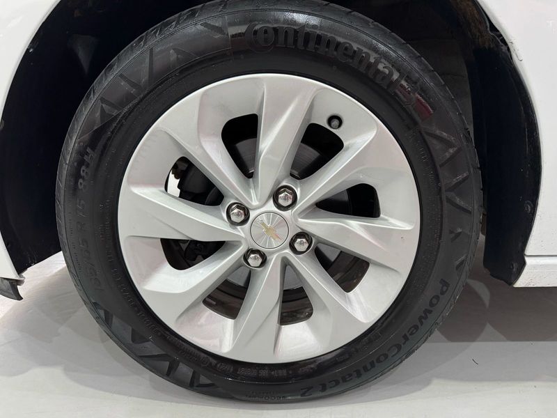 Chevrolet Onix Plus 10tmt Ltz 2022/2022 SIM AUTOMÓVEIS ROLANTE / Carros no Vale