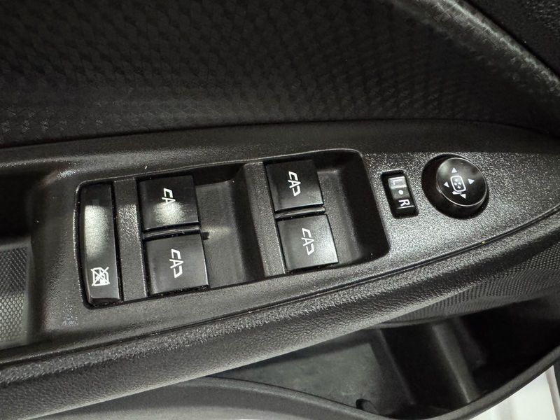 Chevrolet Onix Plus 10tmt Ltz 2022/2022 SIM AUTOMÓVEIS ROLANTE / Carros no Vale