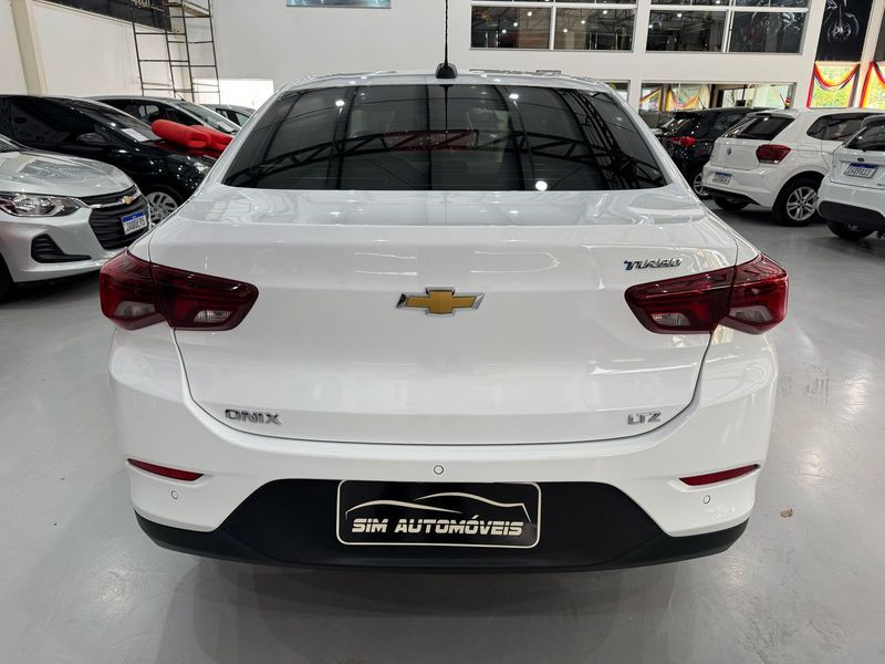 Chevrolet Onix Plus 10tmt Ltz 2022/2022 SIM AUTOMÓVEIS ROLANTE / Carros no Vale