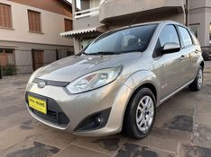 Ford Fiesta 1.6 8V /Class 8V 2013/2013 ATUAL VEÍCULOS VISTA ALEGRE DO PRATA / Carros no Vale