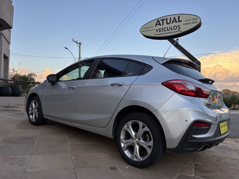 CHEVROLET CRUZE LT 1.4 16V Turbo 2018/2018 ATUAL VEÍCULOS VISTA ALEGRE DO PRATA / Carros no Vale