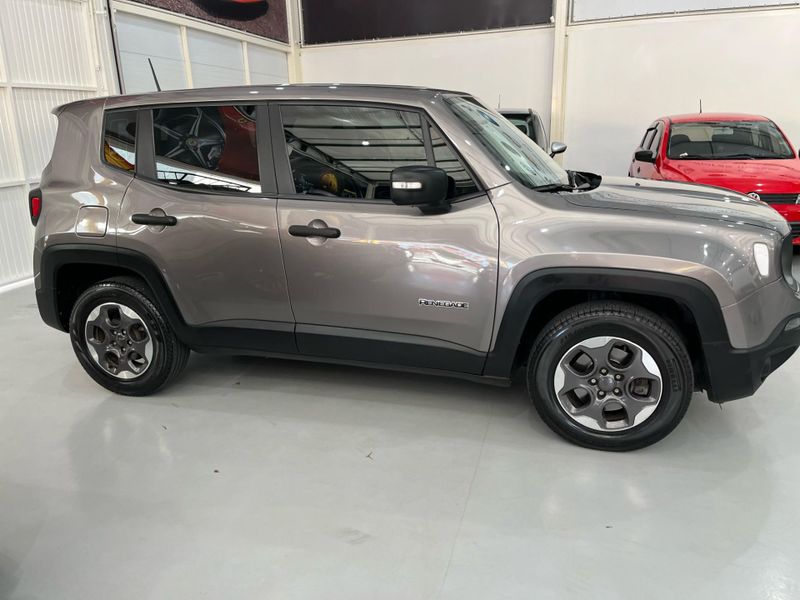 Jeep Renegade 1.8 2020/2021 SIM AUTOMÓVEIS ROLANTE / Carros no Vale