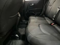 Jeep Renegade 1.8 2020/2021 SIM AUTOMÓVEIS ROLANTE / Carros no Vale