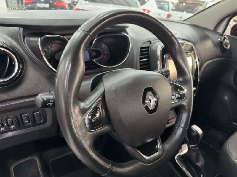 Renault Captur Intense 2.0 16v 2017/2018 SIM AUTOMÓVEIS ROLANTE / Carros no Vale