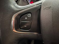 Renault Captur Intense 2.0 16v 2017/2018 SIM AUTOMÓVEIS ROLANTE / Carros no Vale